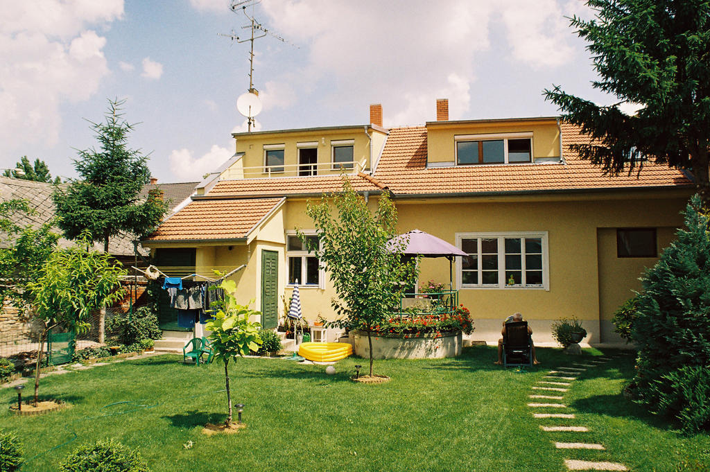 Apartmán Silvia Komárno Exterior foto